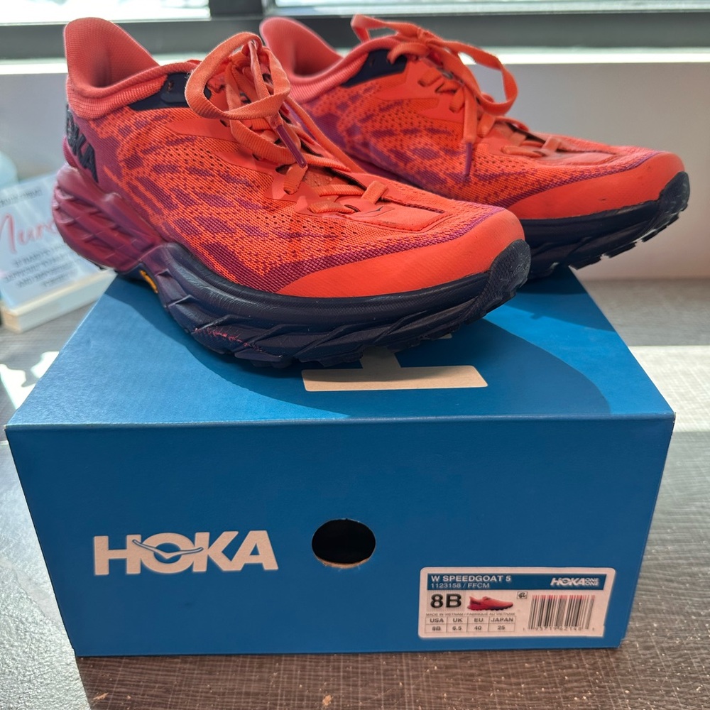 Hoka One One Speedgoat 5 Women's Shoes in Blue and Red